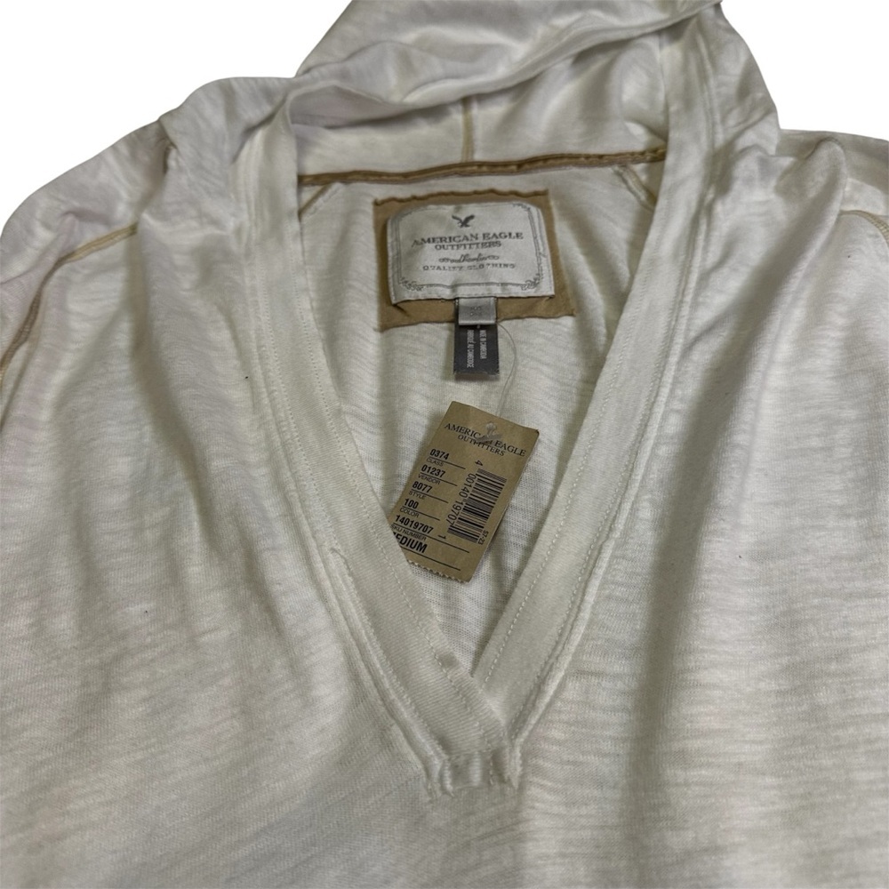 American Eagle White with a Beige Trim Hoodie Size Medium V Neck Long Sleeve NWT - Picture 6 of 11